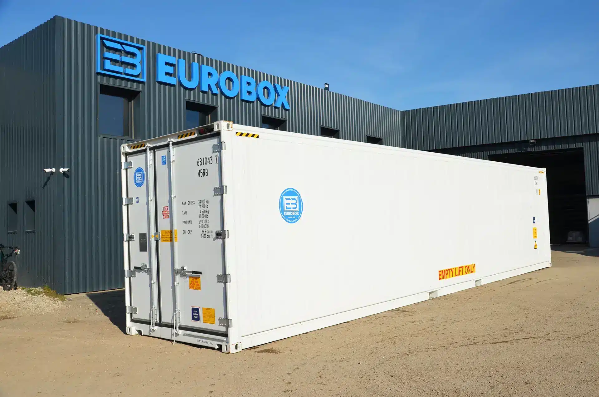container chambre froide, blanc neuf premier voyage avec groupe froid, acheter un container avec un professionnel comme Eurobox